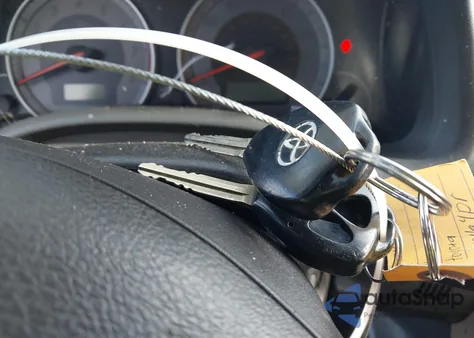 2010 Toyota Corolla S из США, поврежденный, VIN 1NXBU4EE5AZ253250